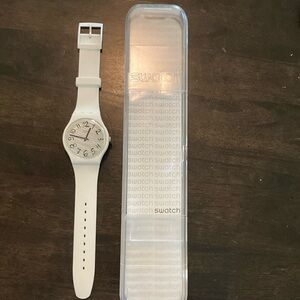 Swatch Gesso White watch SUOW153 NEW Battery 👀